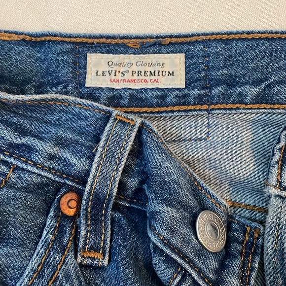 Levi's® Premium
501® SKINNY WOMEN'S JEANS - Picture 6 of 8